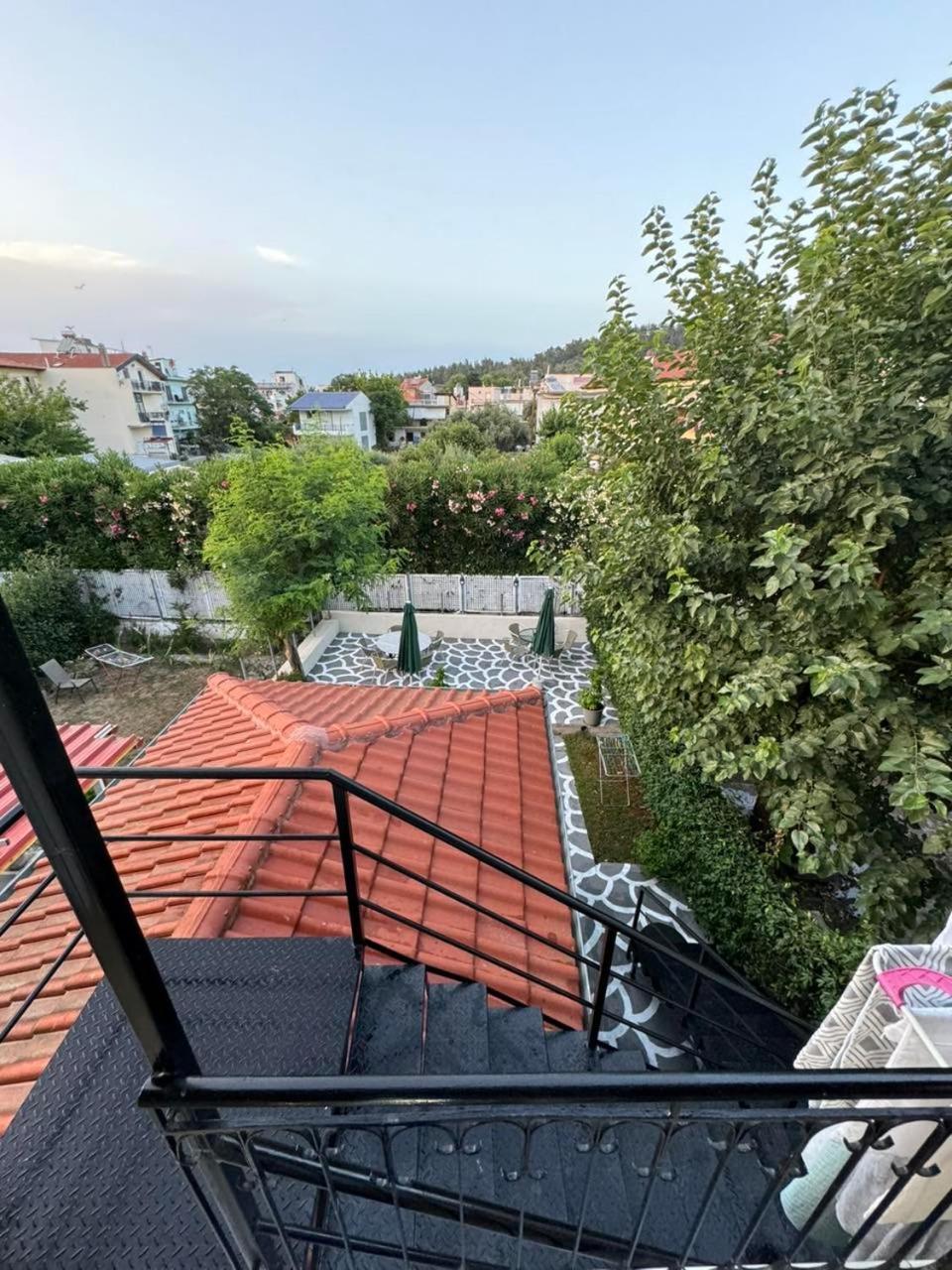 Suli Apartment *